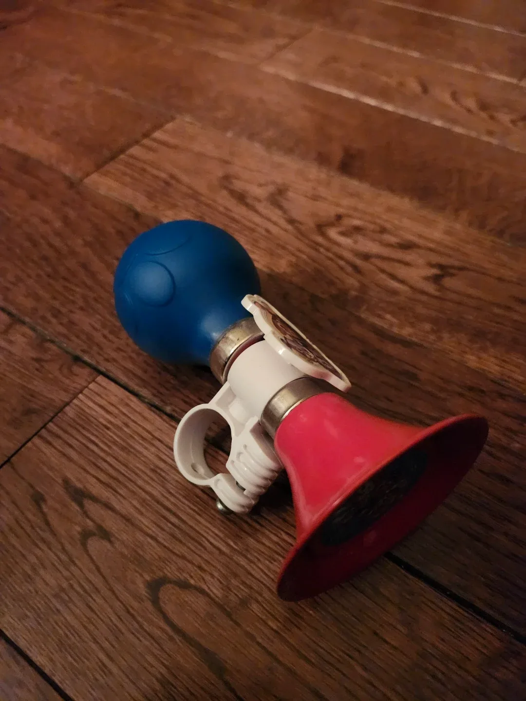 Paw Patrol Horn image indicator(3)