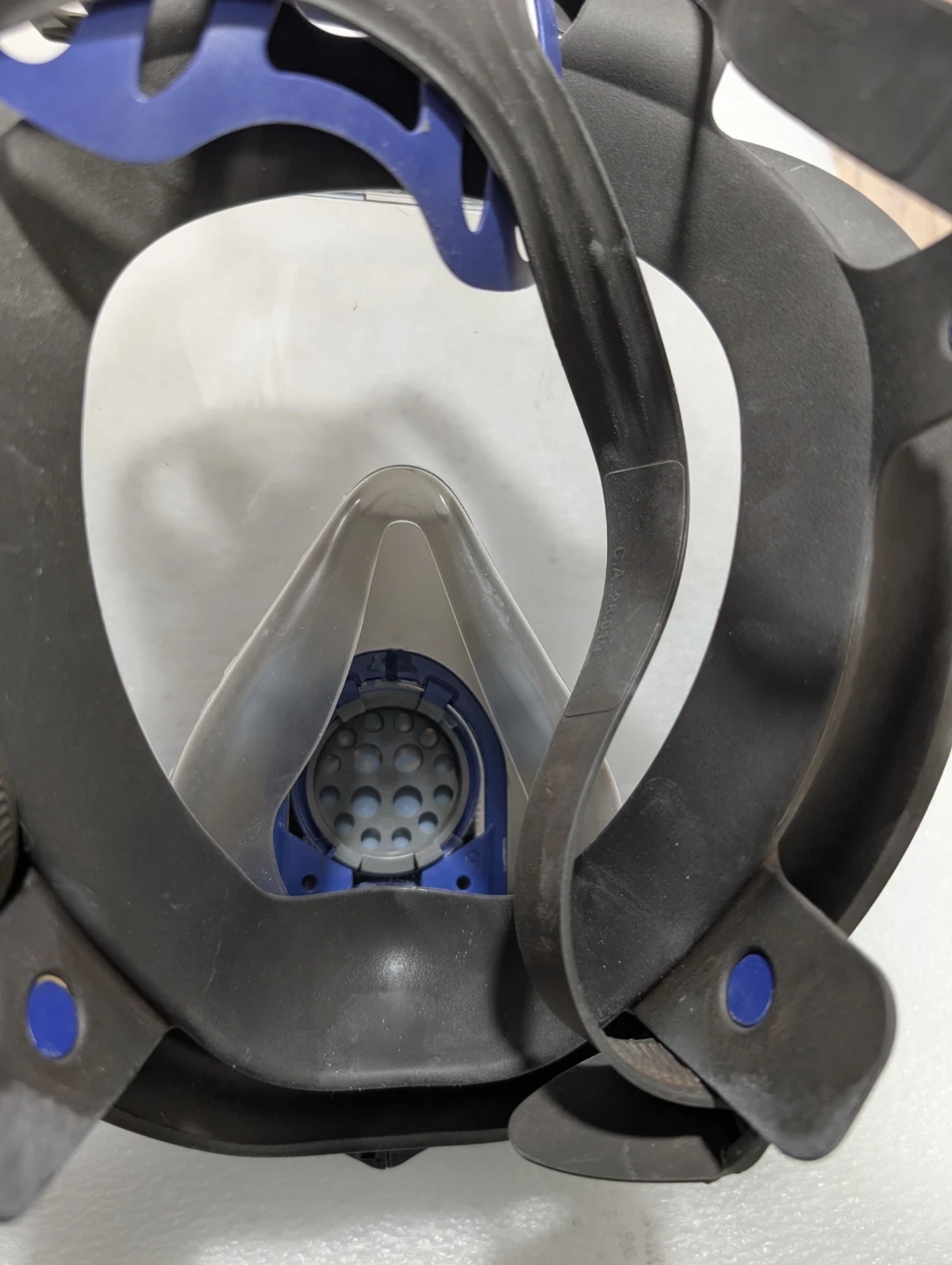 3M Full Facepiece Respirator - photo 2