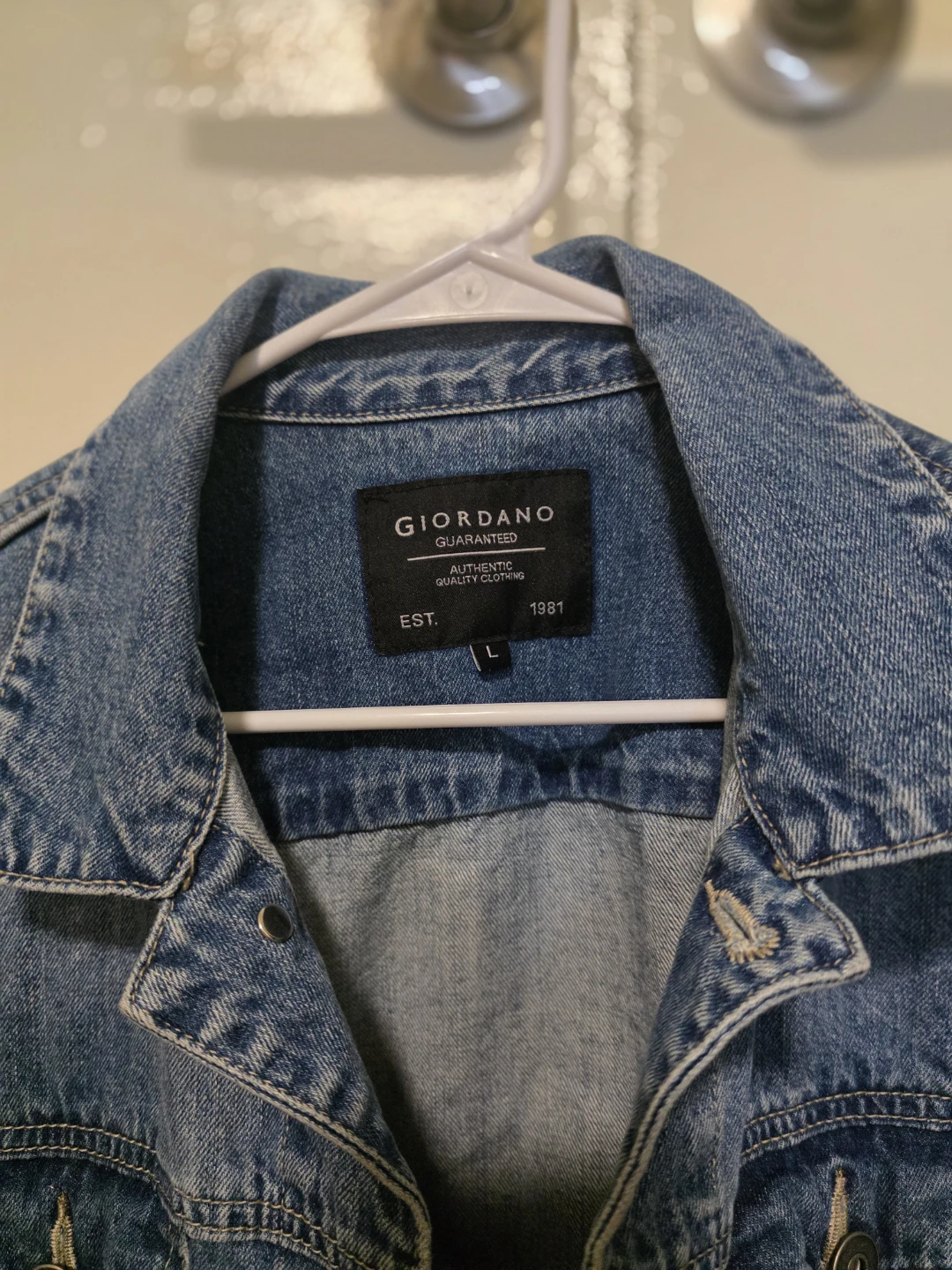 Giordano Denim Jacket, Size L - photo 2