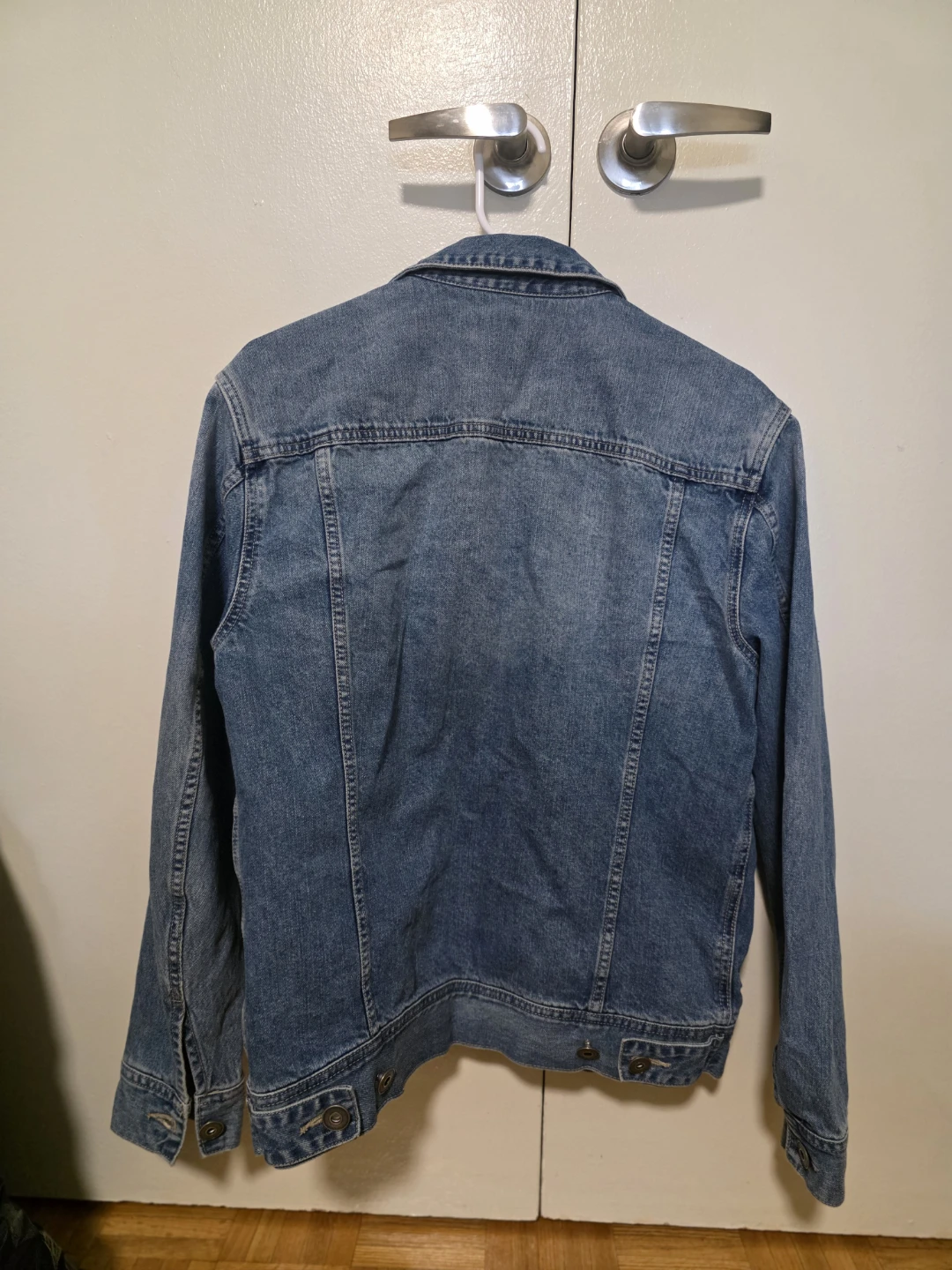 Giordano Denim Jacket, Size L - photo 3