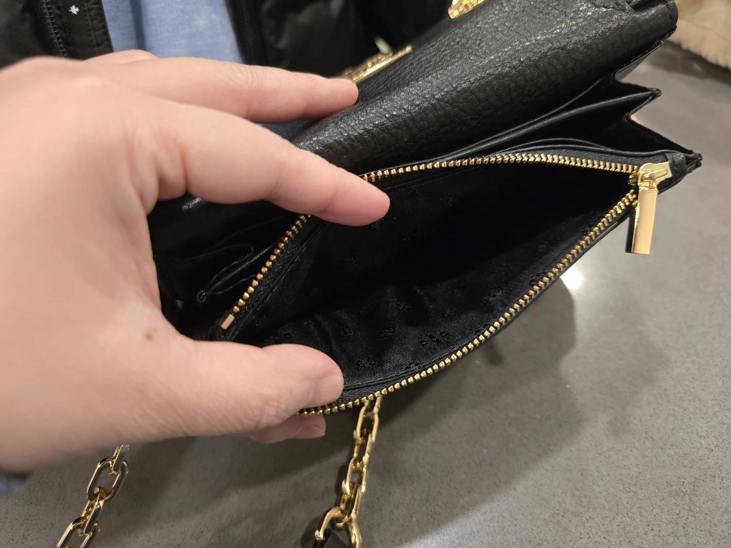 Tory Burch Black Pebbled Leather Crossbody Wallet Bag - photo 4