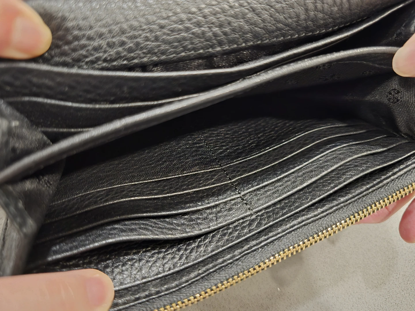 Tory Burch Black Pebbled Leather Crossbody Wallet Bag - photo 5
