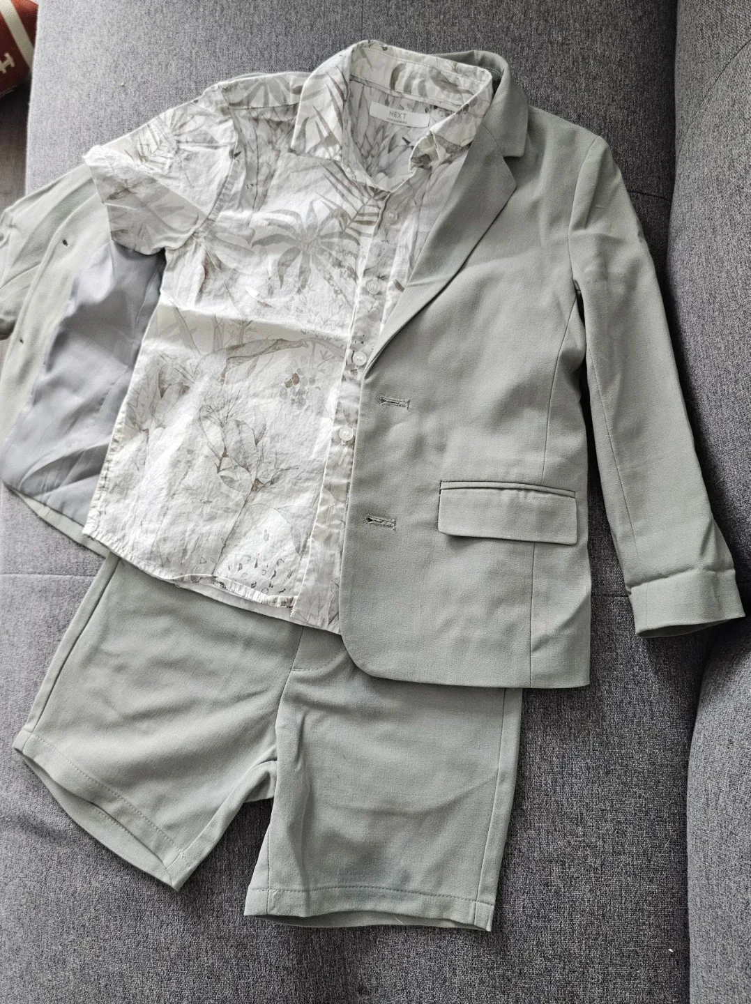 3-4T Sage Green Kids Suit Set image indicator(3)