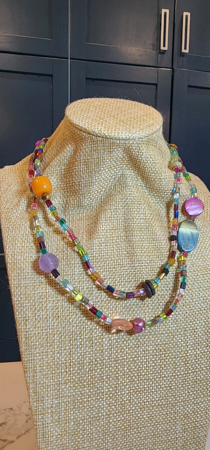 Colorful Beaded Necklace - photo 2