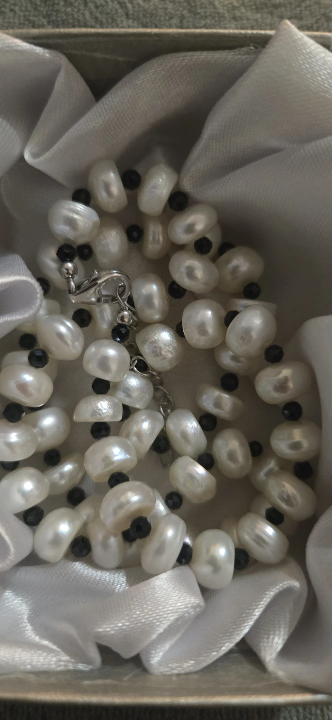 Freshwater Pearl and Thai Black Spinel Necklace 18" 12.00ctw