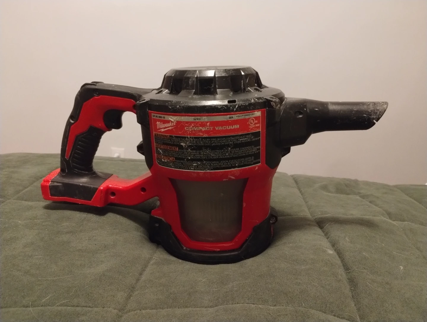 Milwaukee portable shop Vacuum M18