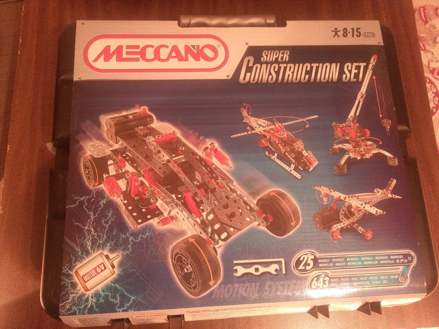 Meccano Super Construction Set for ages 8+