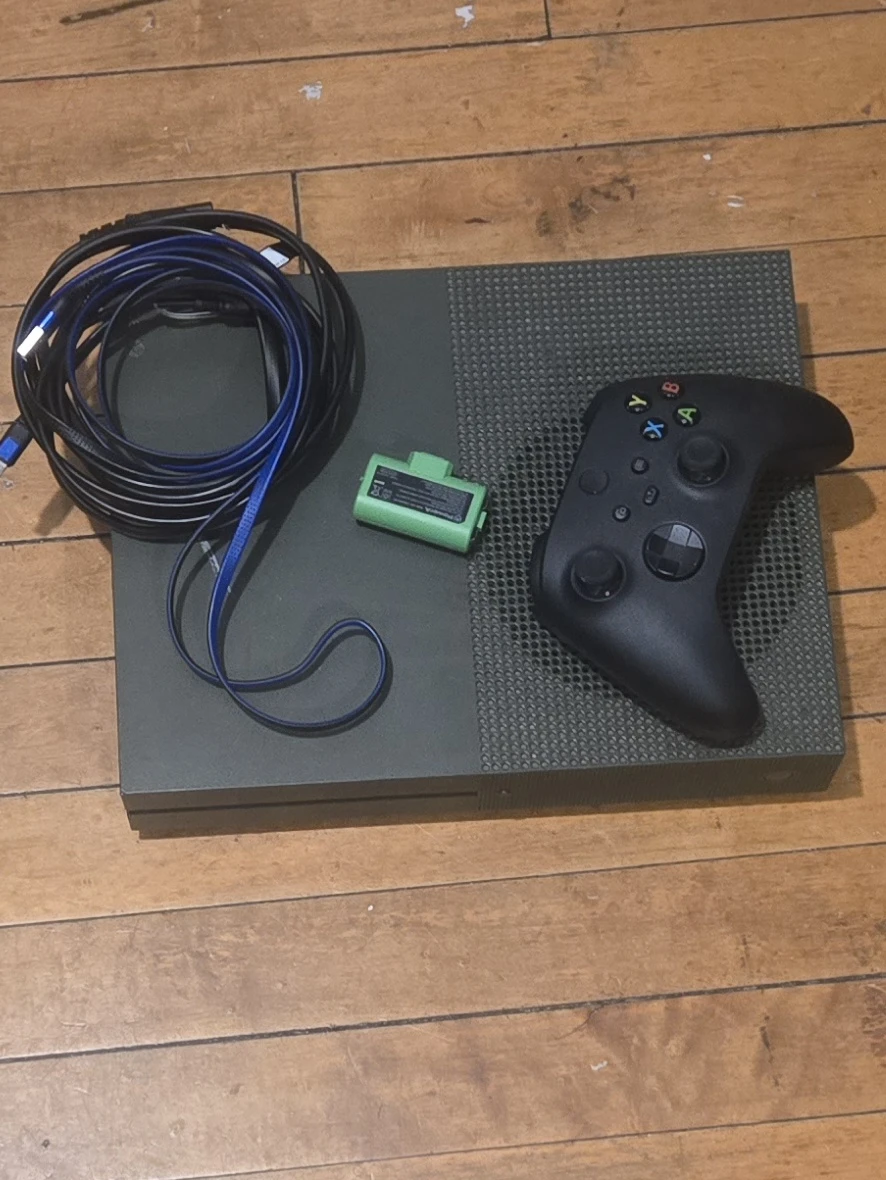 Xbox One S Console w/ Controller - photo 2