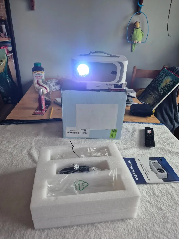 L61pro Smart Projector wifi 6,BT - with Apps,New! image indicator(4)