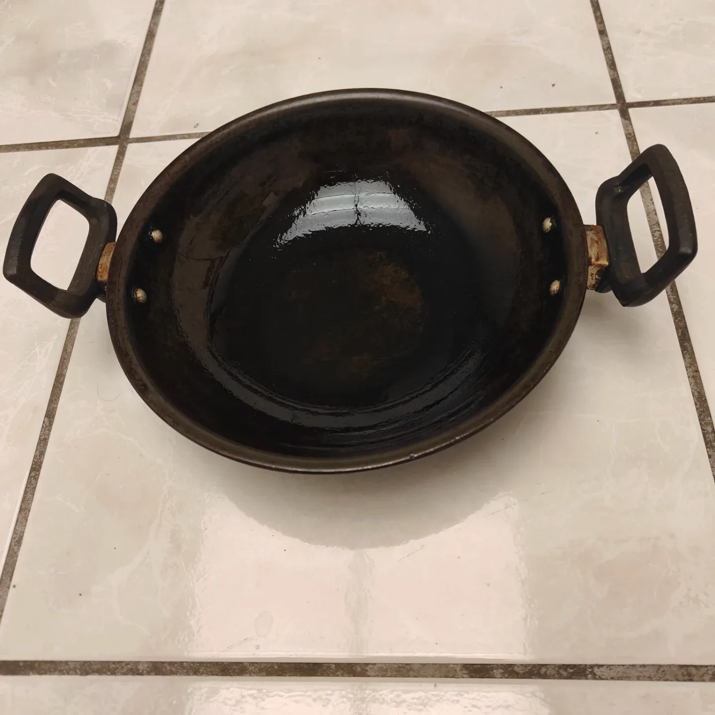 Used Black Kadai Pan