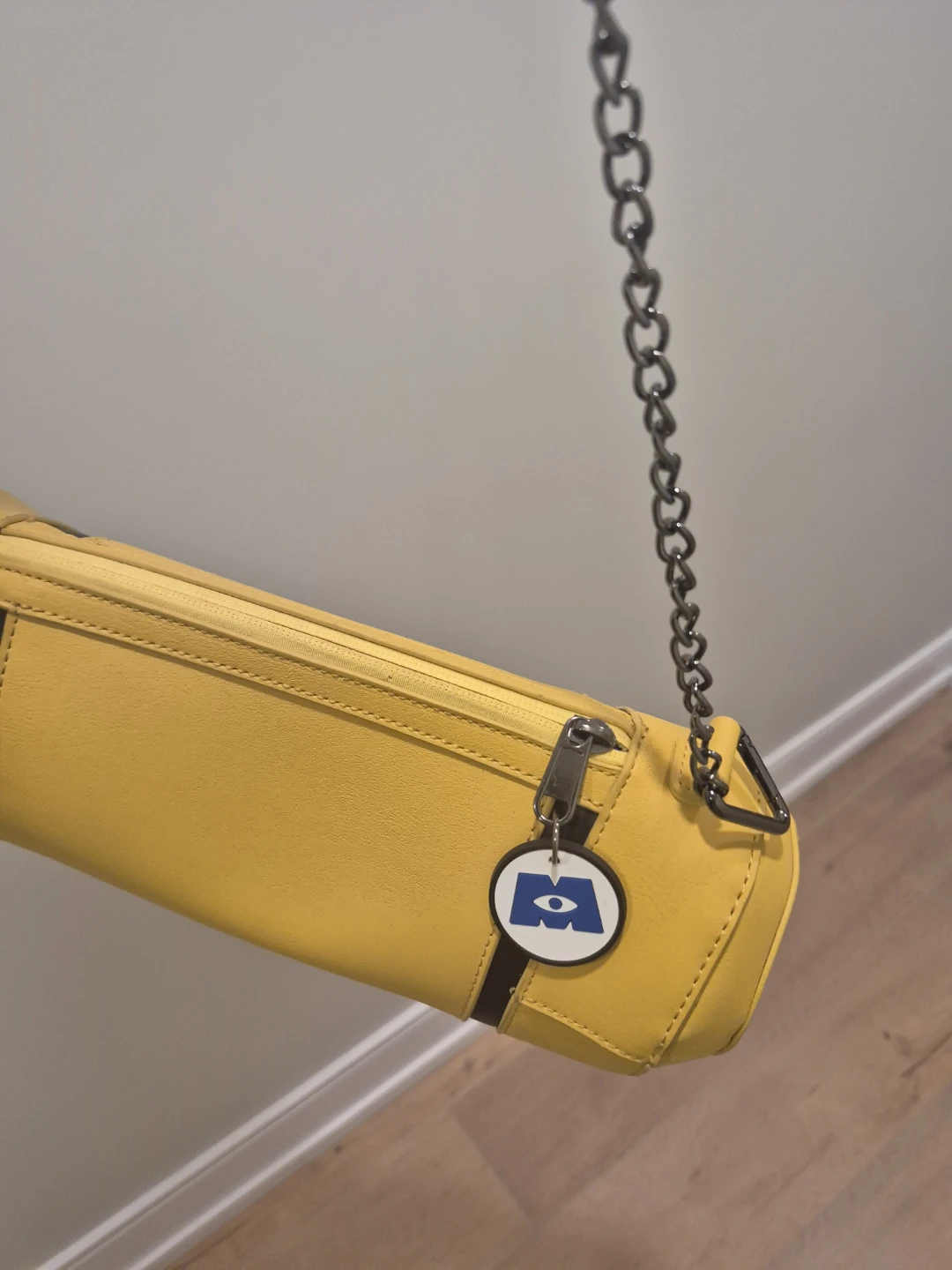 Monster's Inc Scream Canister Handbag - photo 3