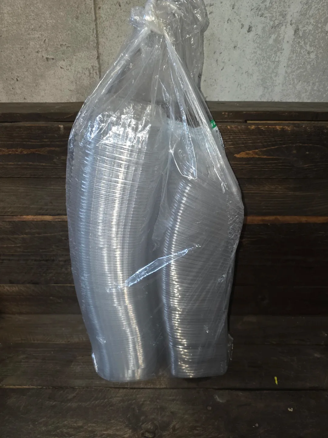 Genpak Hinged Deli Containers, 100 Count