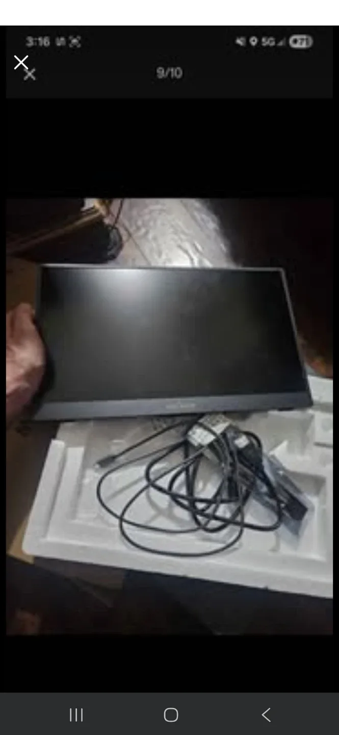 Multiple Portable Monitors Available (Ranging from $60+) image indicator(5)