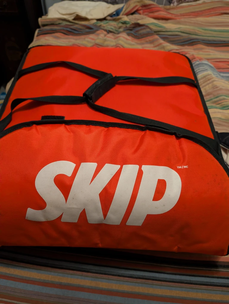 Skip The Dishes Delivery Bags - photo 5