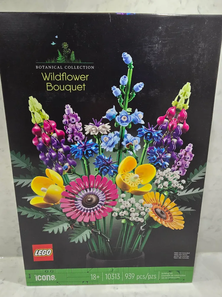 LEGO Icons Wildflower Bouquet 10313 - New
