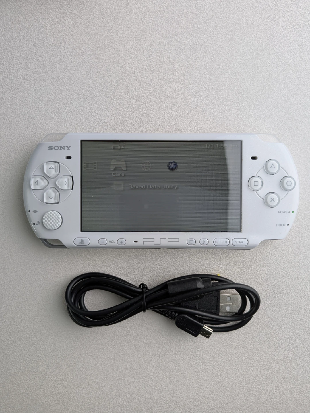 White Sony PSP with Charger