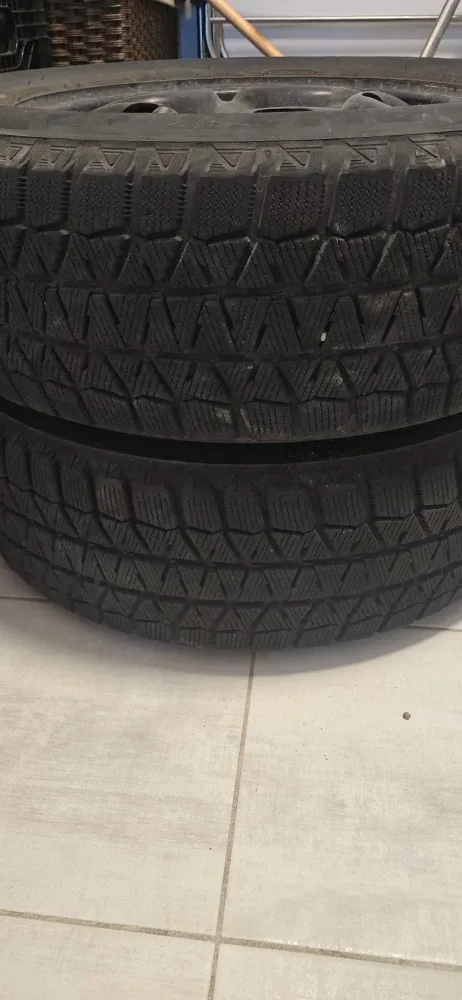 Bridgestone Winter Tires image indicator(4)