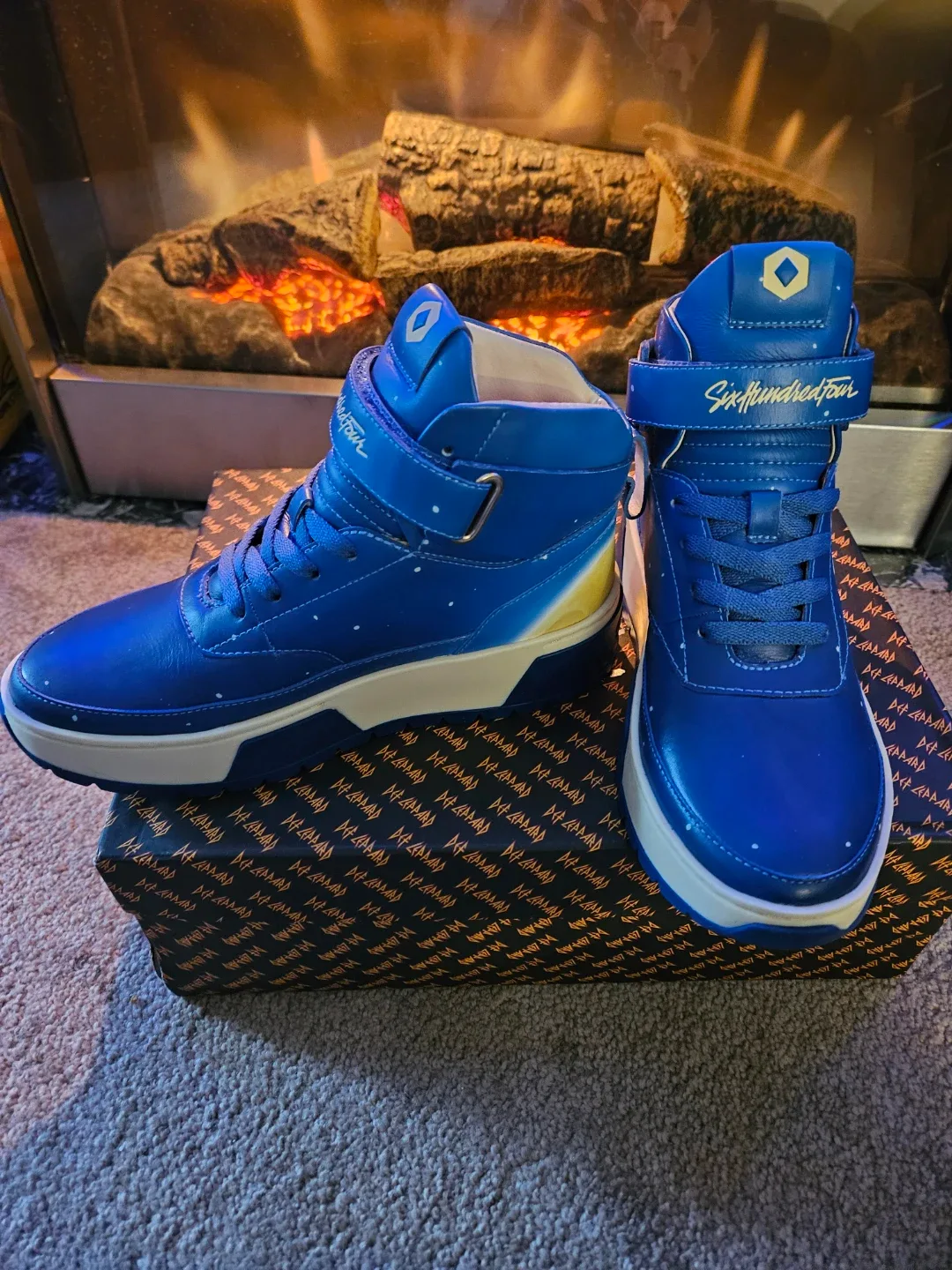 Sixhundredfour Sapphire Def Lepard High-Top Sneakers - Size 38 image indicator(4)