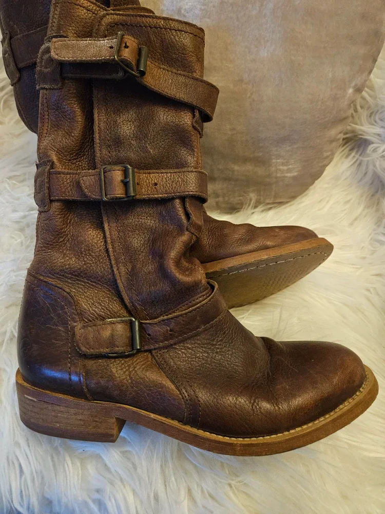Bronx Brown Leather Mid-Calf Buckle Boots image indicator(6)