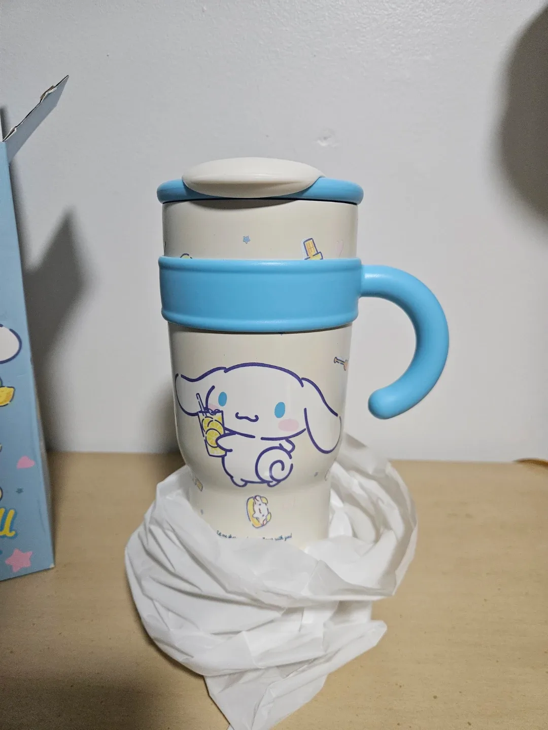 Hello Kitty & Cinnamoroll Thermos Water Bottles image indicator(7)