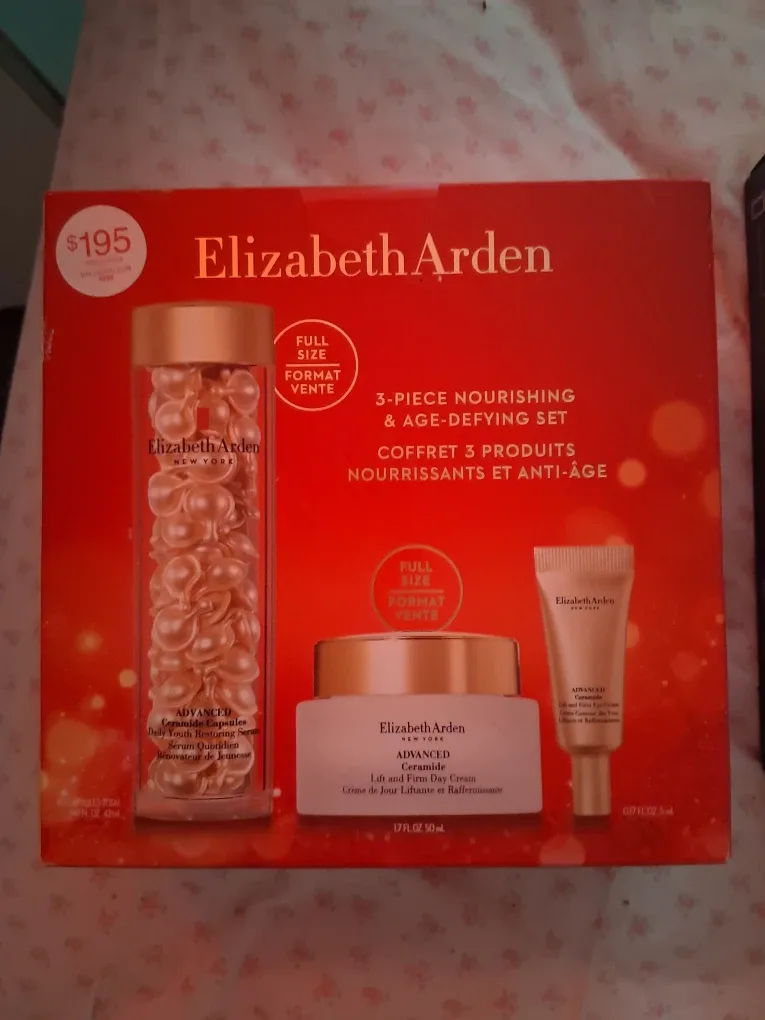 Elizabeth Arden 3-Piece Nourishing & Age-Defying Set
