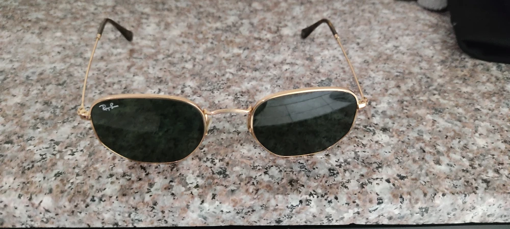 Ray bans