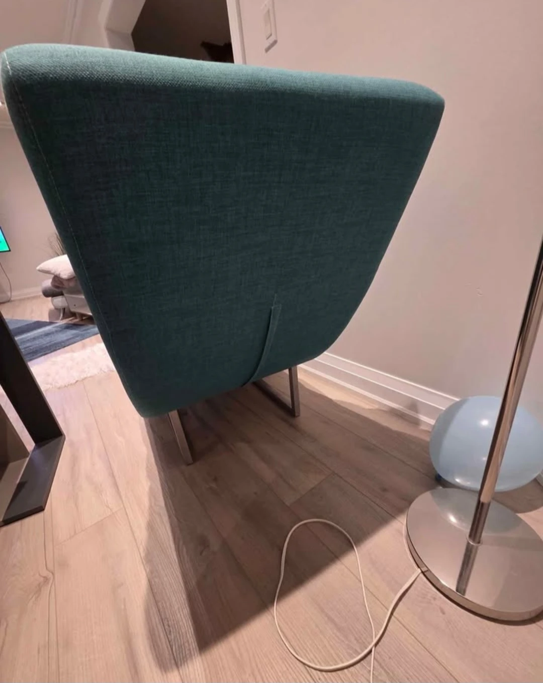 Teal Lounge Chair - photo 4