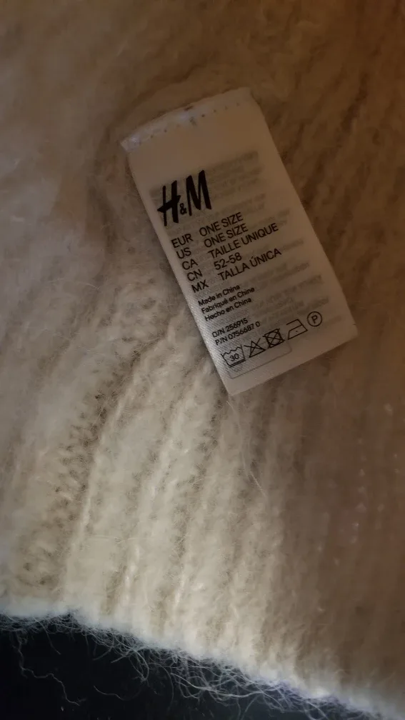 H&M Beanie( used, rough and fuzzy) image indicator(4)