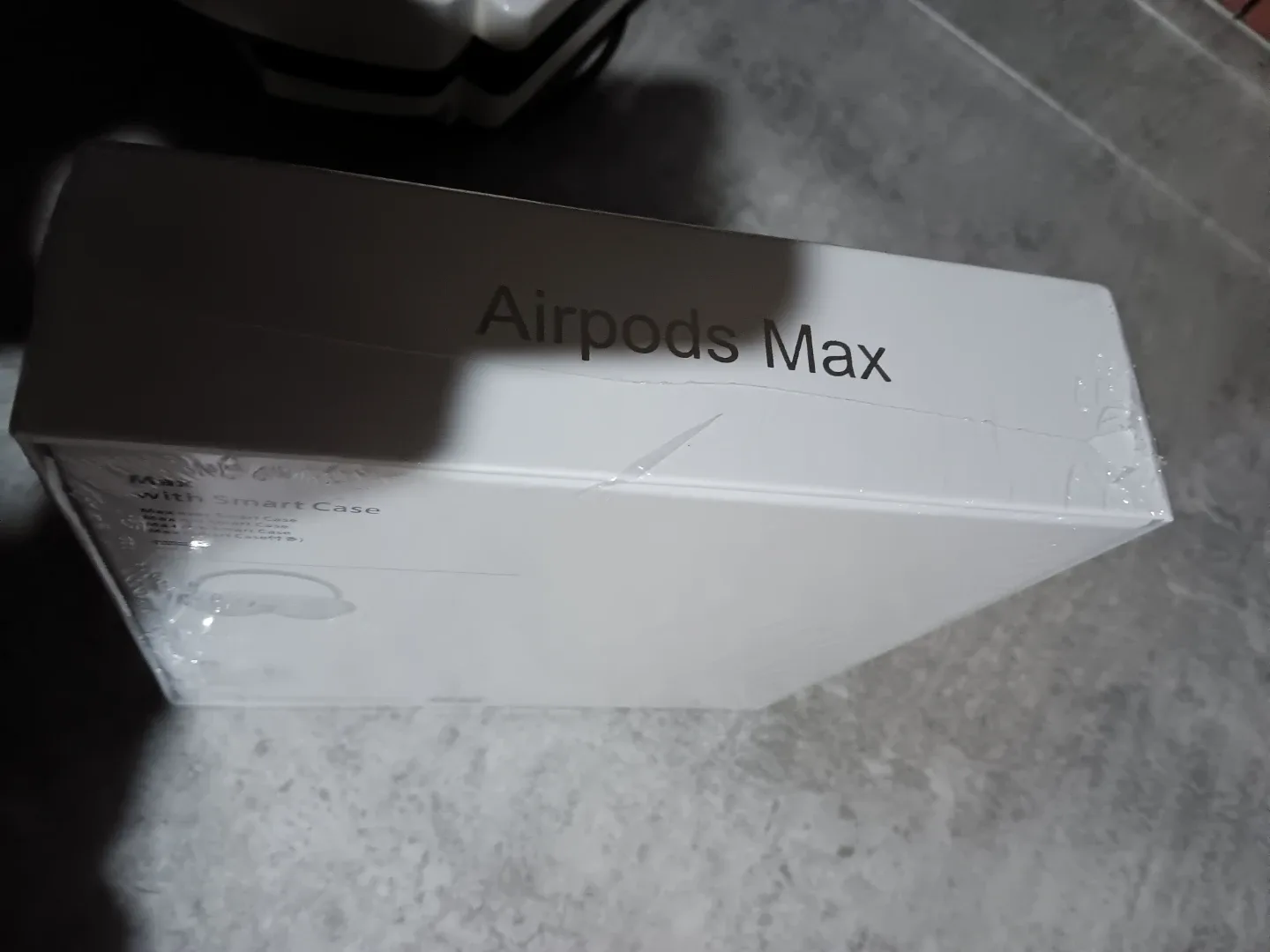 New Apple Airpods Max - Sealed in Box image indicator(3)