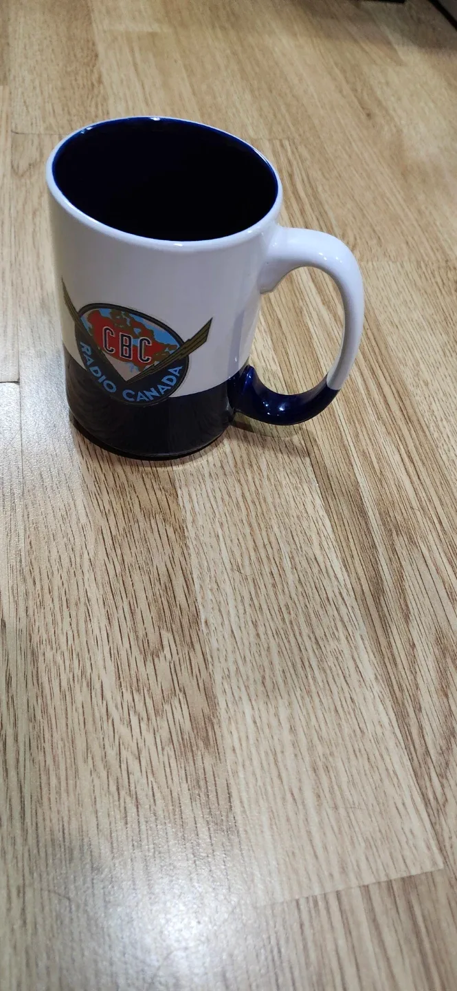 CBC Radio Canada Large Mug image indicator(3)