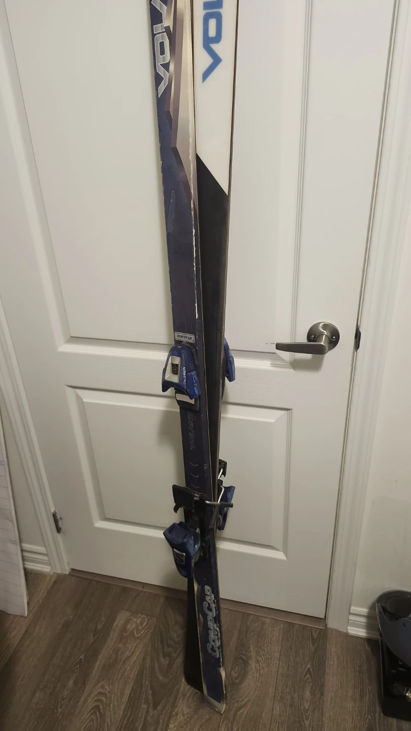 Volkl C10 Comp Cap Skis 177cm WITH POLES