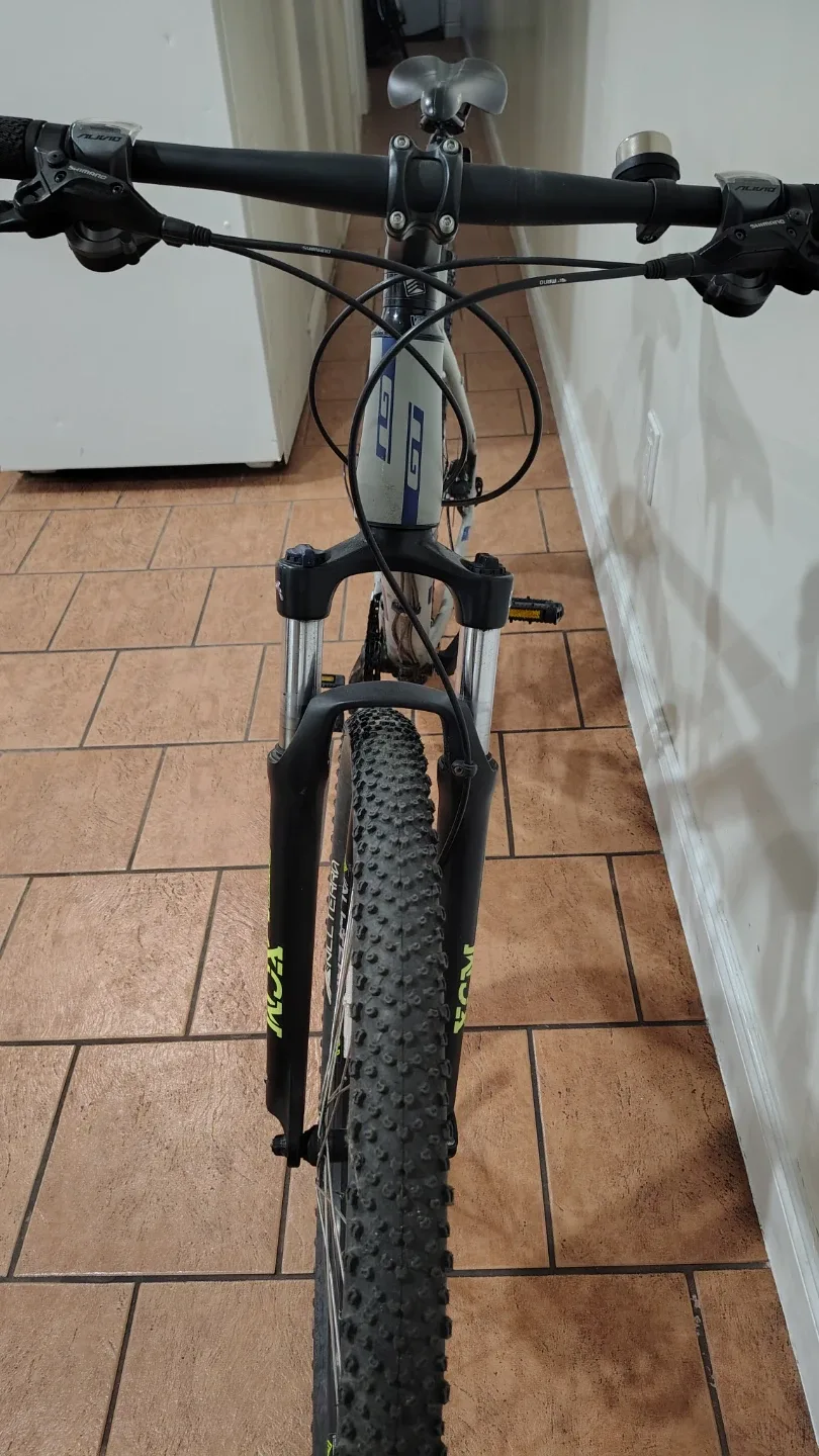 GT Avalanche Mountain Bike image indicator(3)