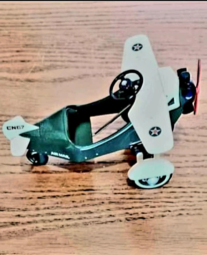 Unique Vtg. 1935 Steelcraft Airplane Model - photo 2