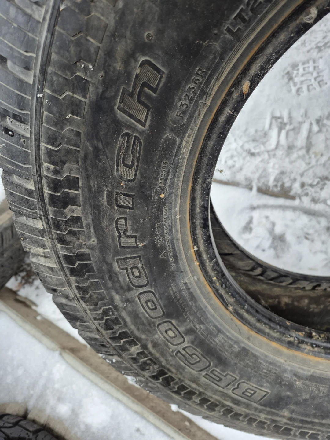 BFGoodrich LT265/75R16 one Tire - photo 4