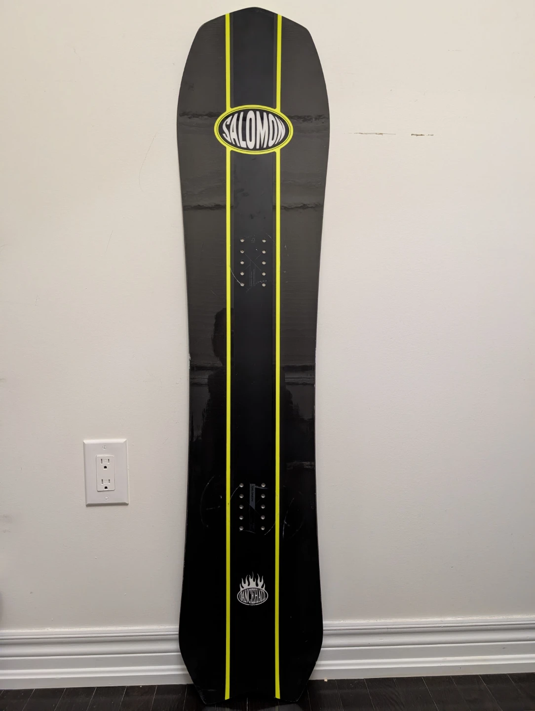 Salomon Snowboard - Black & Yellow - photo 2