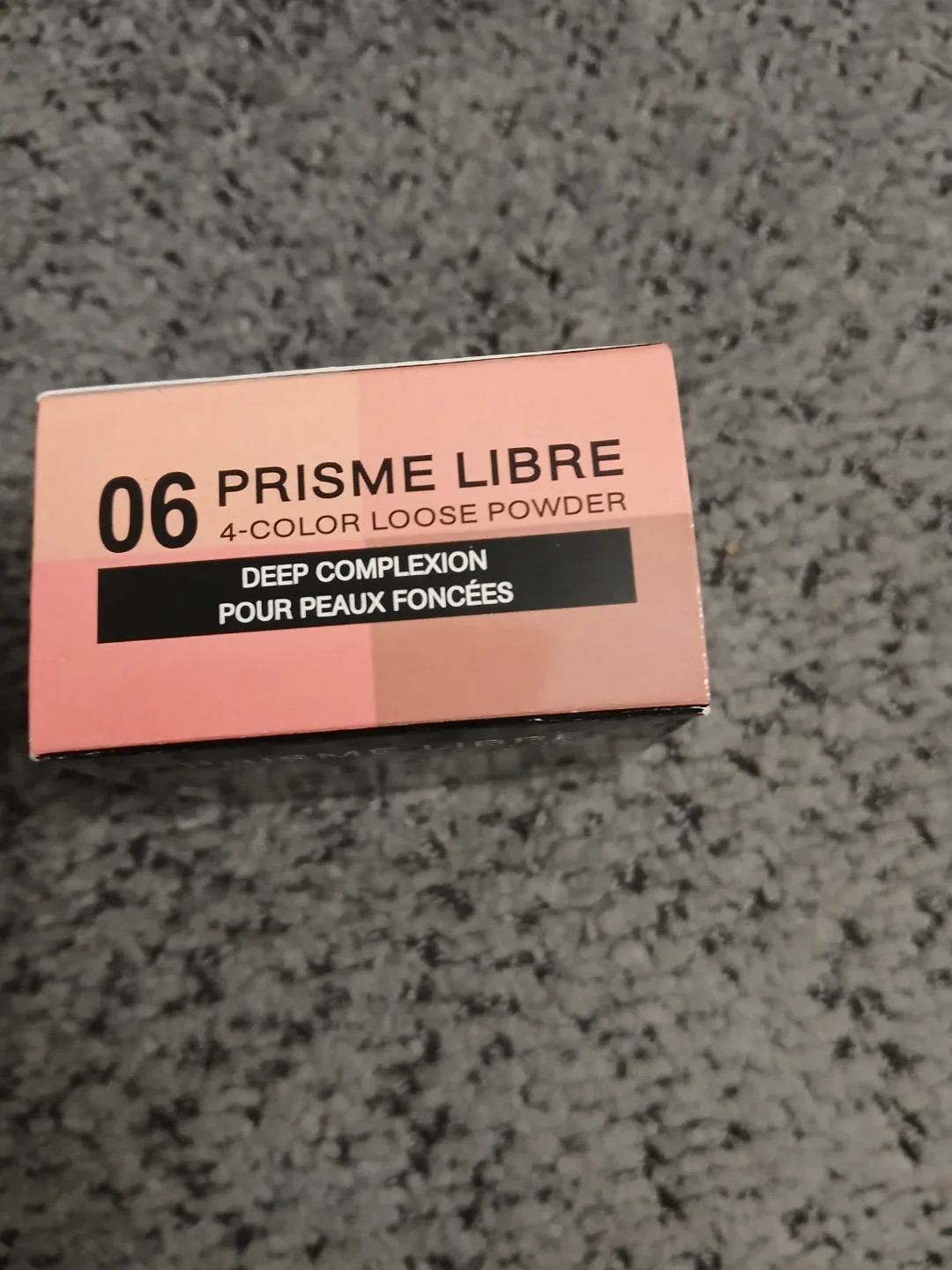 Givenchy Prisme Libre Loose Powder - Deep Complexion 06 image indicator(2)