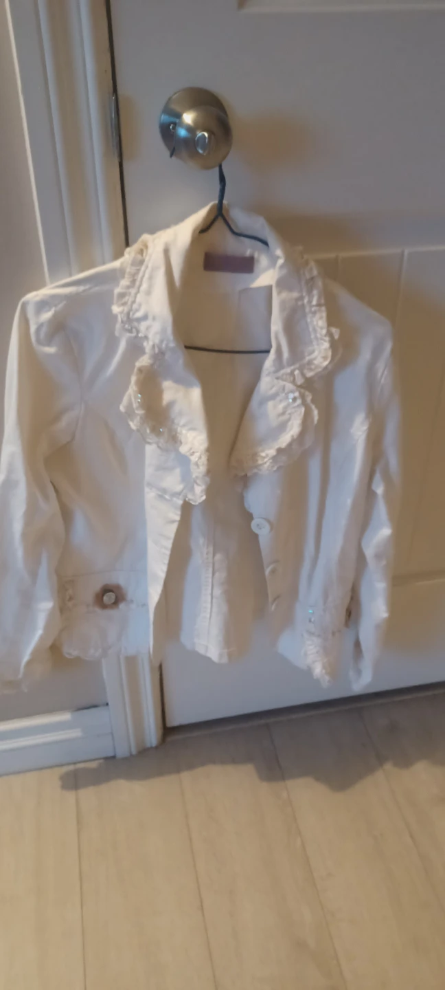 Assorted Women's Blouses & Jackets - photo 3