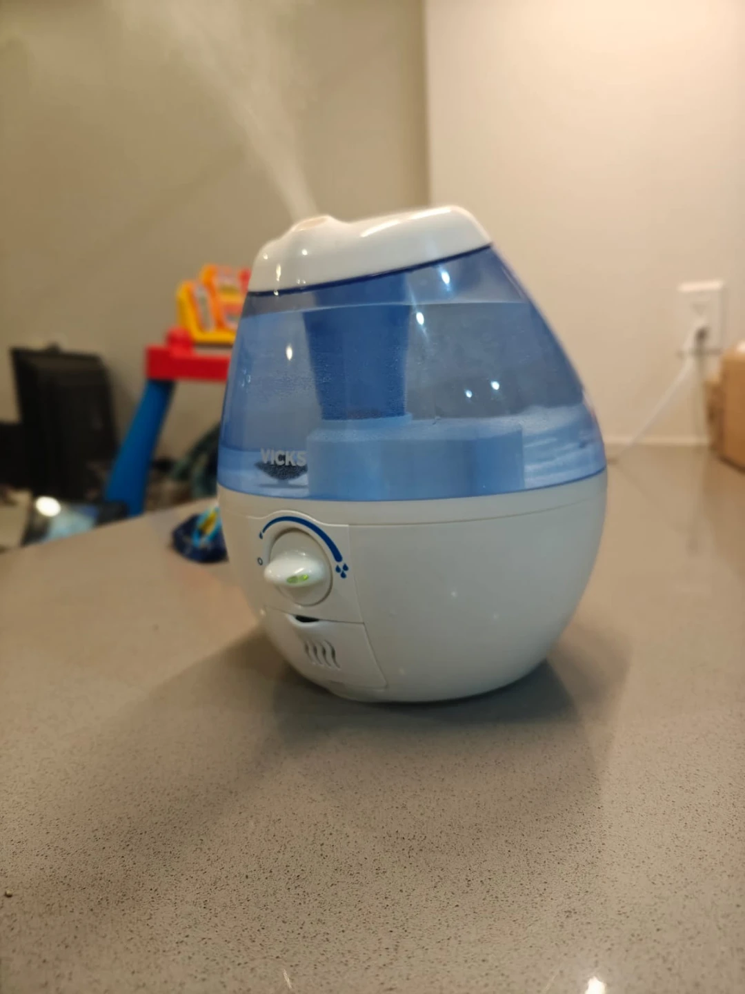 Vicks Cool Mist Humidifier
