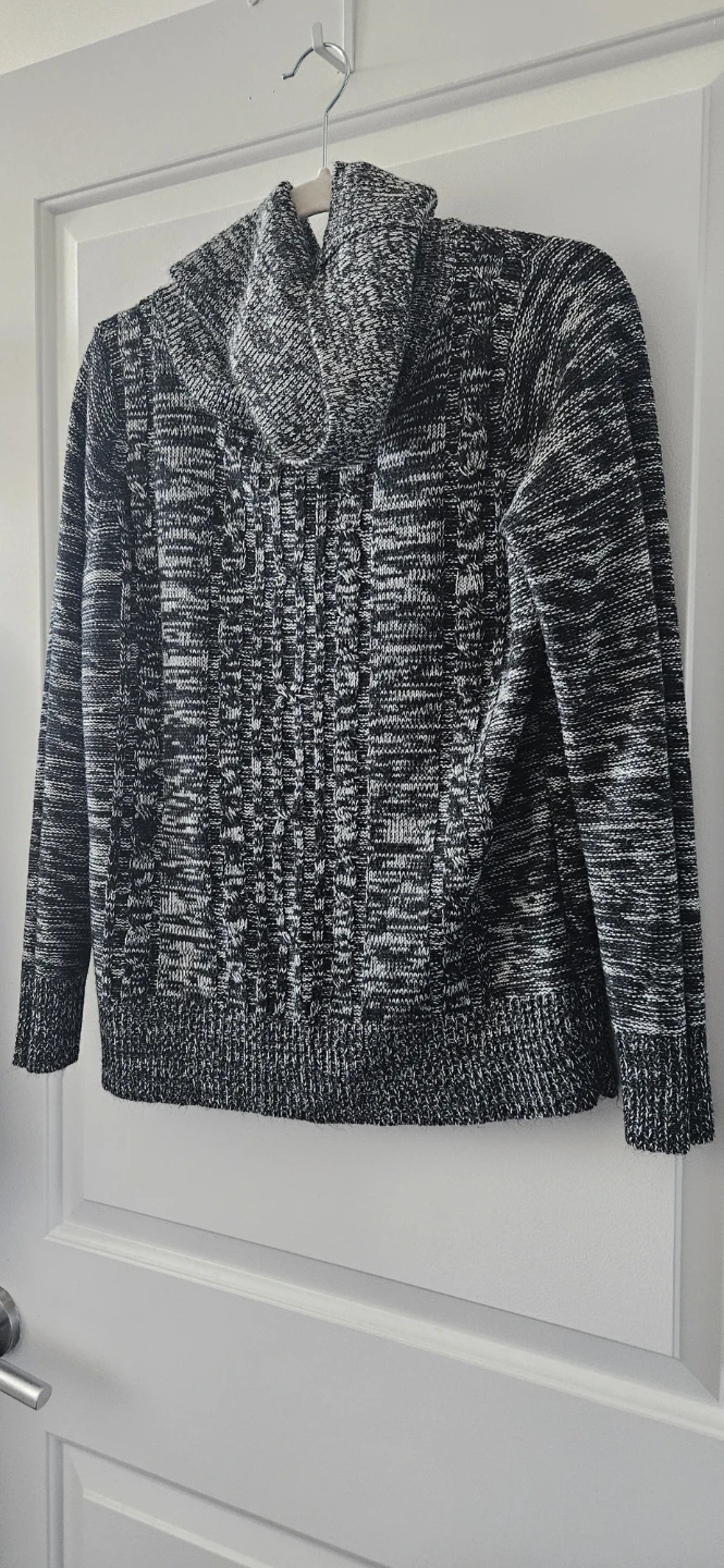 Black & White Cowl Neck Sweater, size Small - photo 2