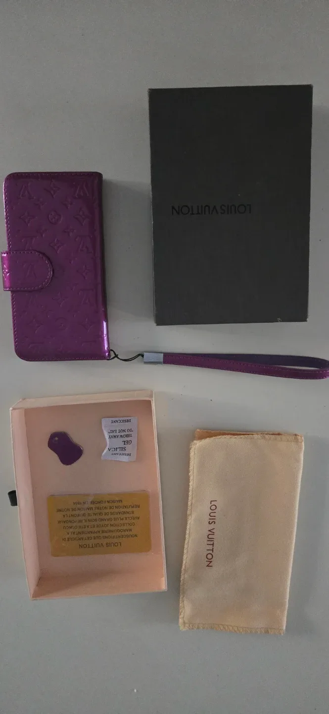 Louis Vuitton Purple Phone Wallet Case image indicator(9)