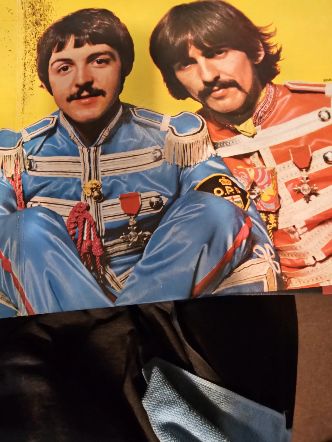 The Beatles - Sgt. Pepper's Lonely Hearts Club Band Vinyl - photo 3