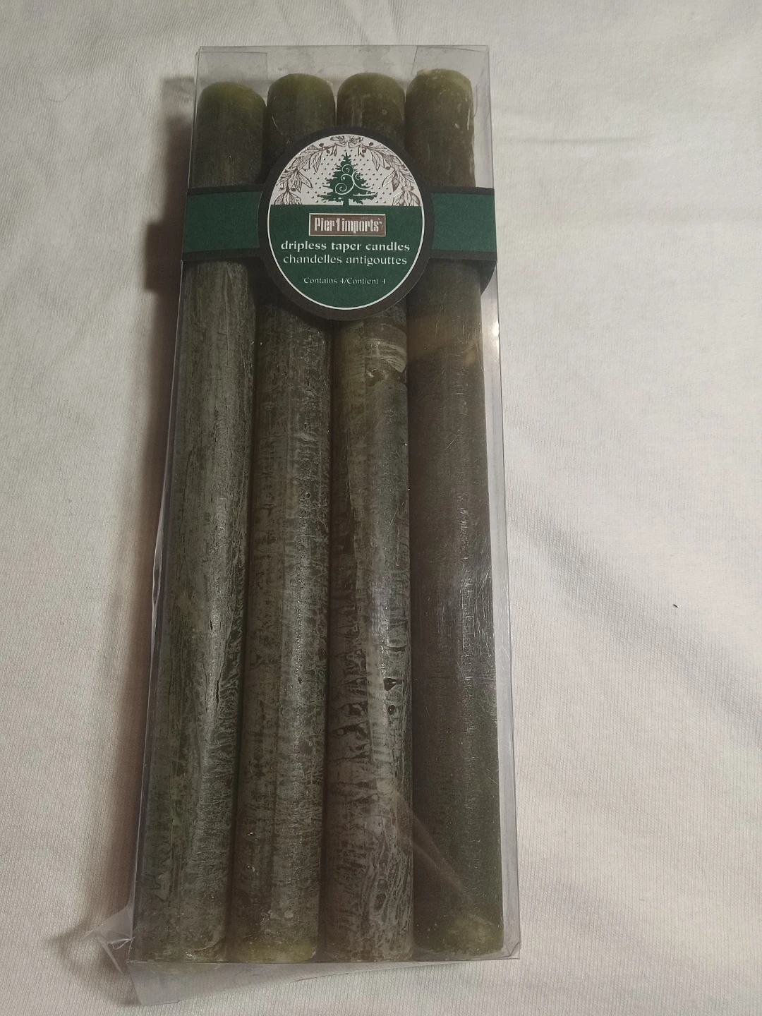 Green Dripless Taper Candles (4)