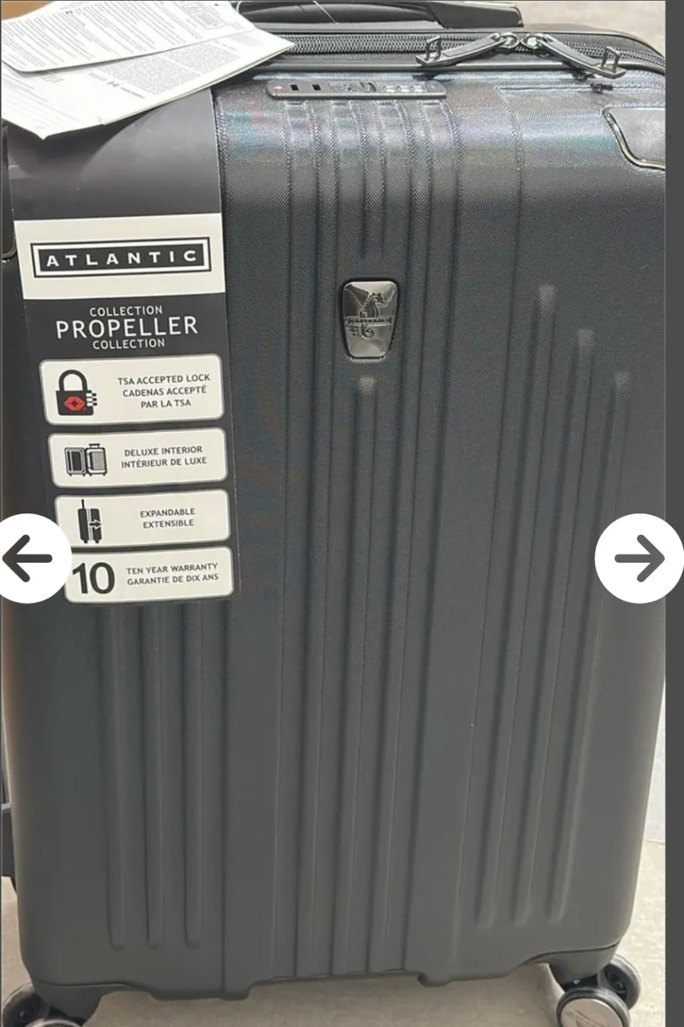 Hardside Luggage (Black, 24") image indicator(4)