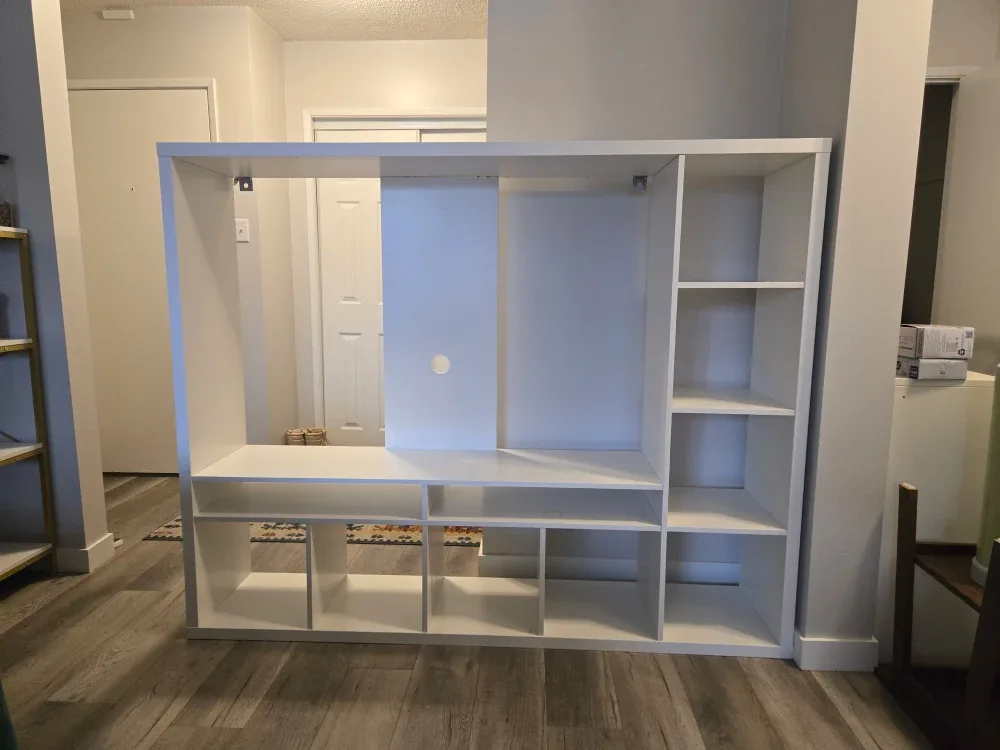 White TV Stand / Entertainment Unit