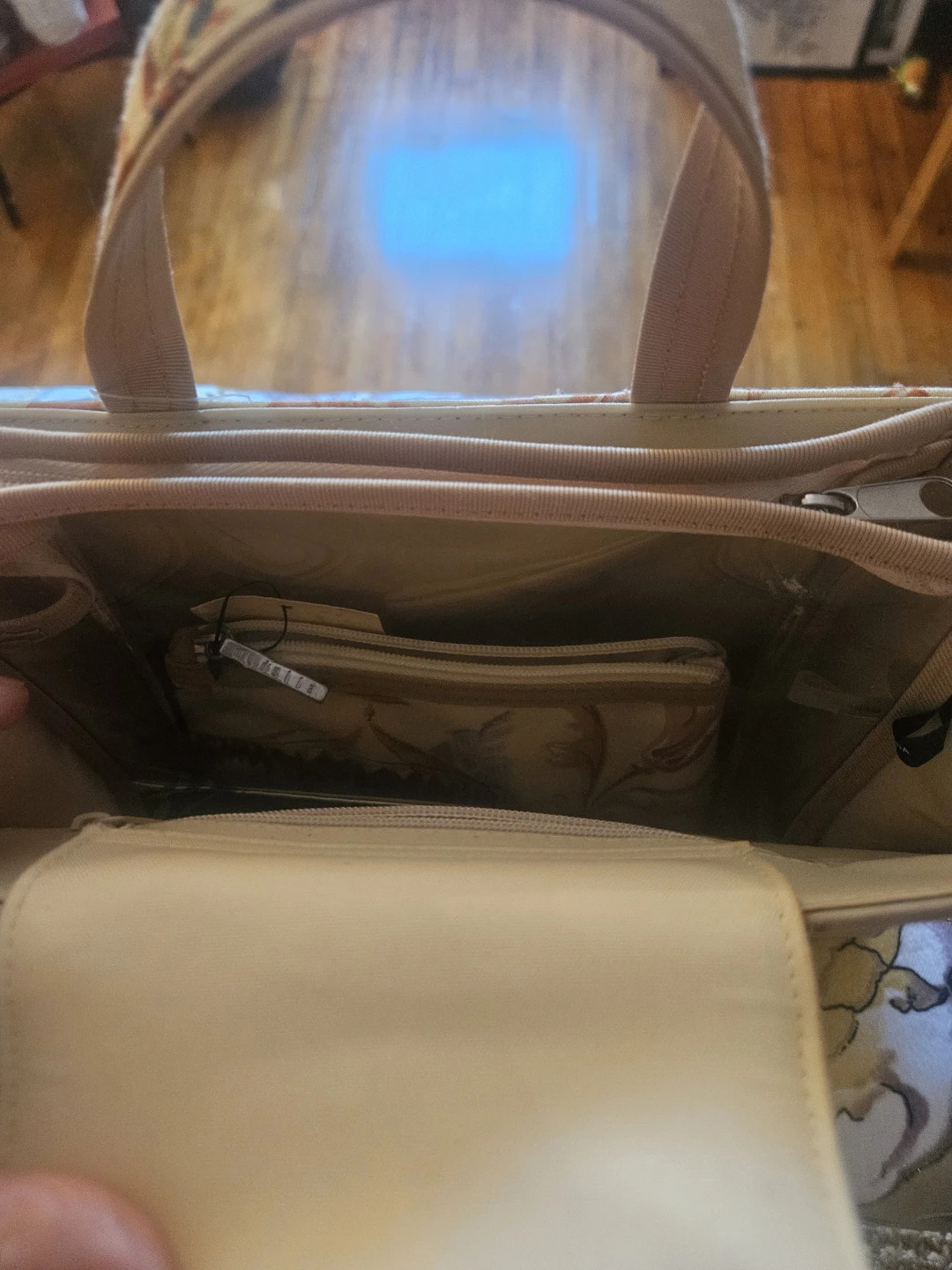 Baggallini Canvas Tote Opera Bag with Coin Purse - photo 3