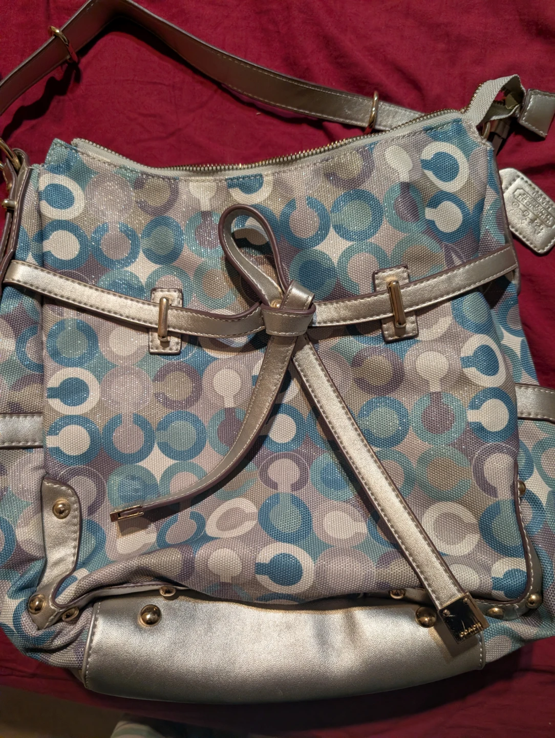 Coach Handbag - Signature Print 🥕
