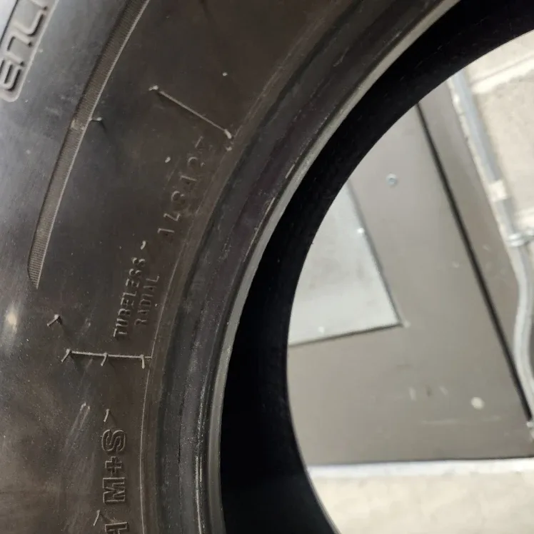 4 Bridgestone Alenza Sport A/S – 235/65 R17 (Almost New)