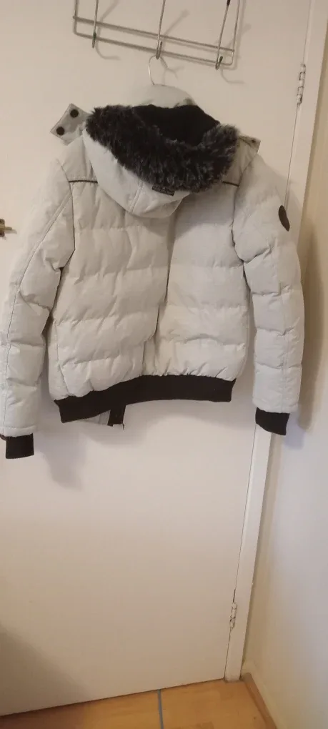 Canada Weather Gear Puffer Jacket, Size S image indicator(2)