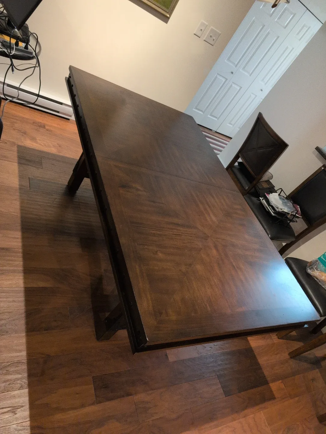 Hardwood Dining Room Table with Extension image indicator(3)