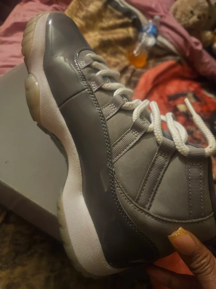 Air Jordan 11 Retro Cool Grey MEN image indicator(6)